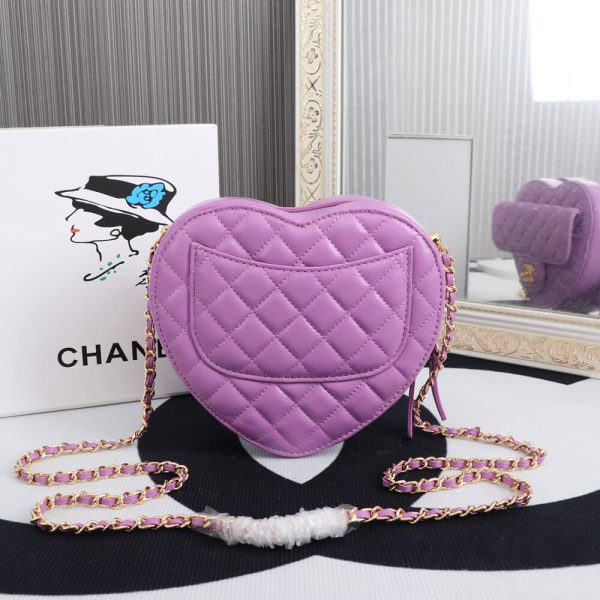 Ch*el 22s heart bag